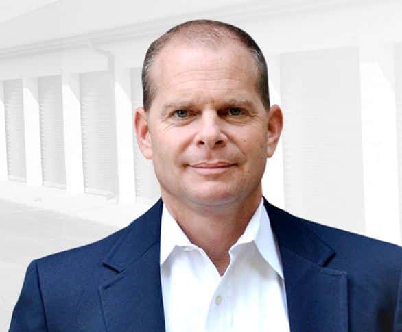 637fc264caa32e908df558d9_scott-pic